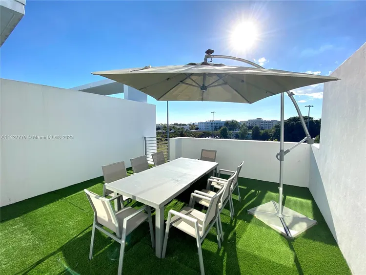 Avanti Miami Beach #163-2 image #31