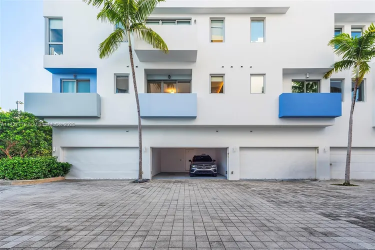 Avanti Miami Beach #163-2 image #33