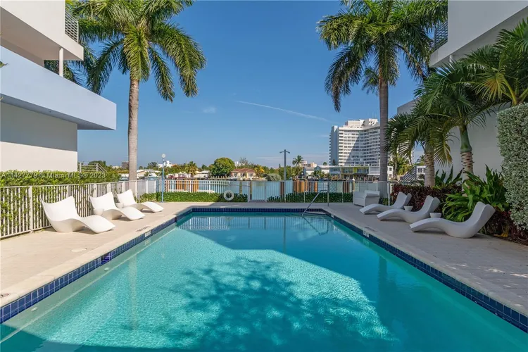 Avanti Miami Beach #163-2 image #35