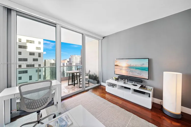 Jade Brickell #3705 image #16