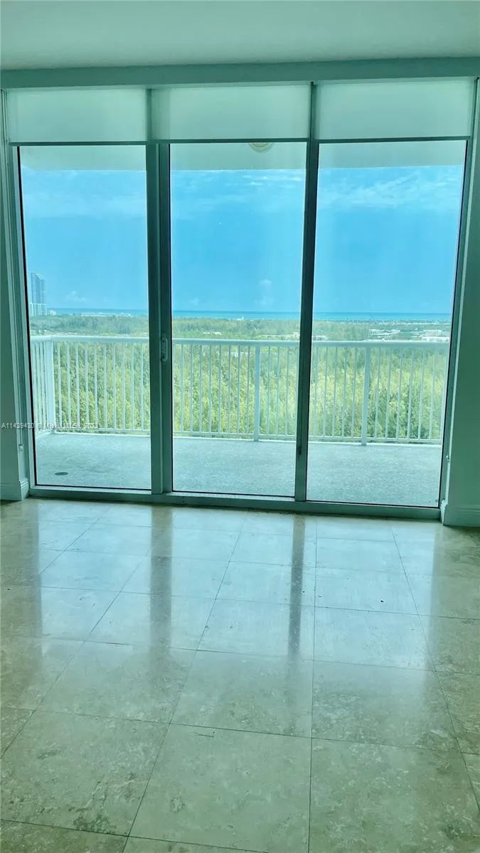 One Fifty One At Biscayne #1905 image #11