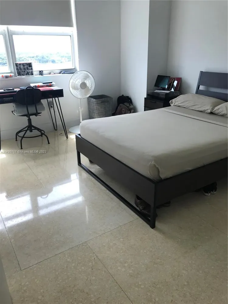 Floridian #1207 image #20