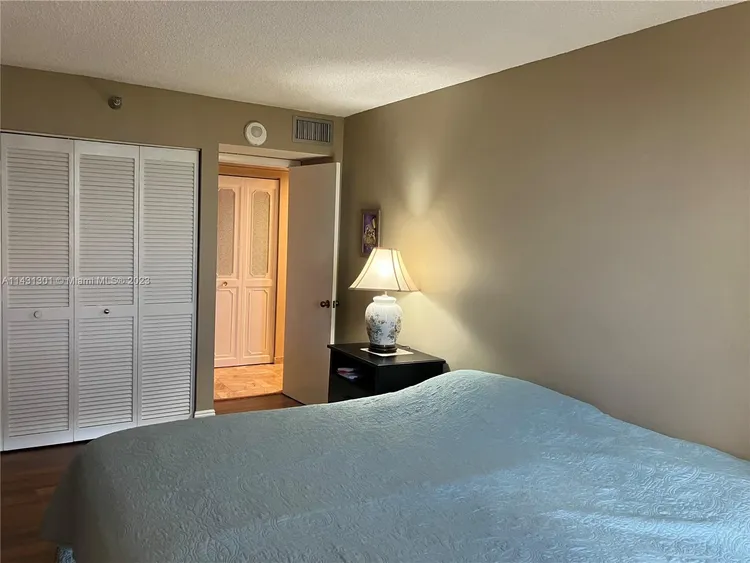 Tropicana #602 image #13