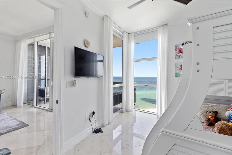 Trump Palace #1605 image #18