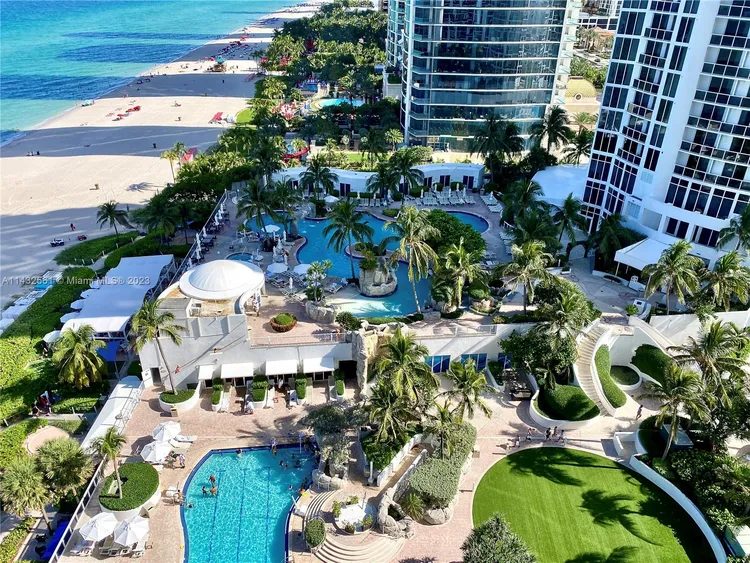 Trump Palace #1605 image #21