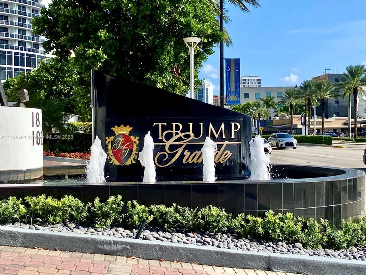 Trump Palace #1605 image #31