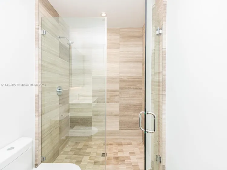 L' Atelier #701 image #40