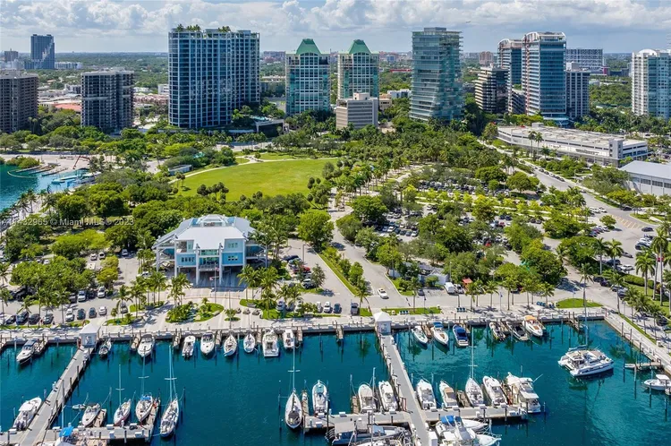 Ritz-Carlton Coconut Grove #705 image #23