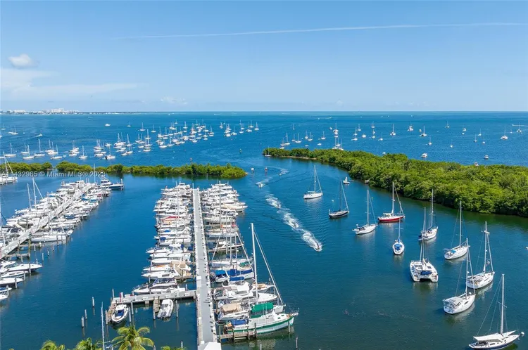 Ritz-Carlton Coconut Grove #705 image #24