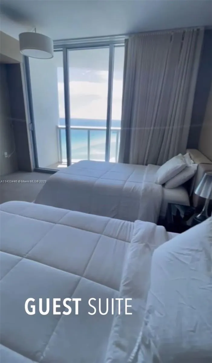 Sole #1802 image #27