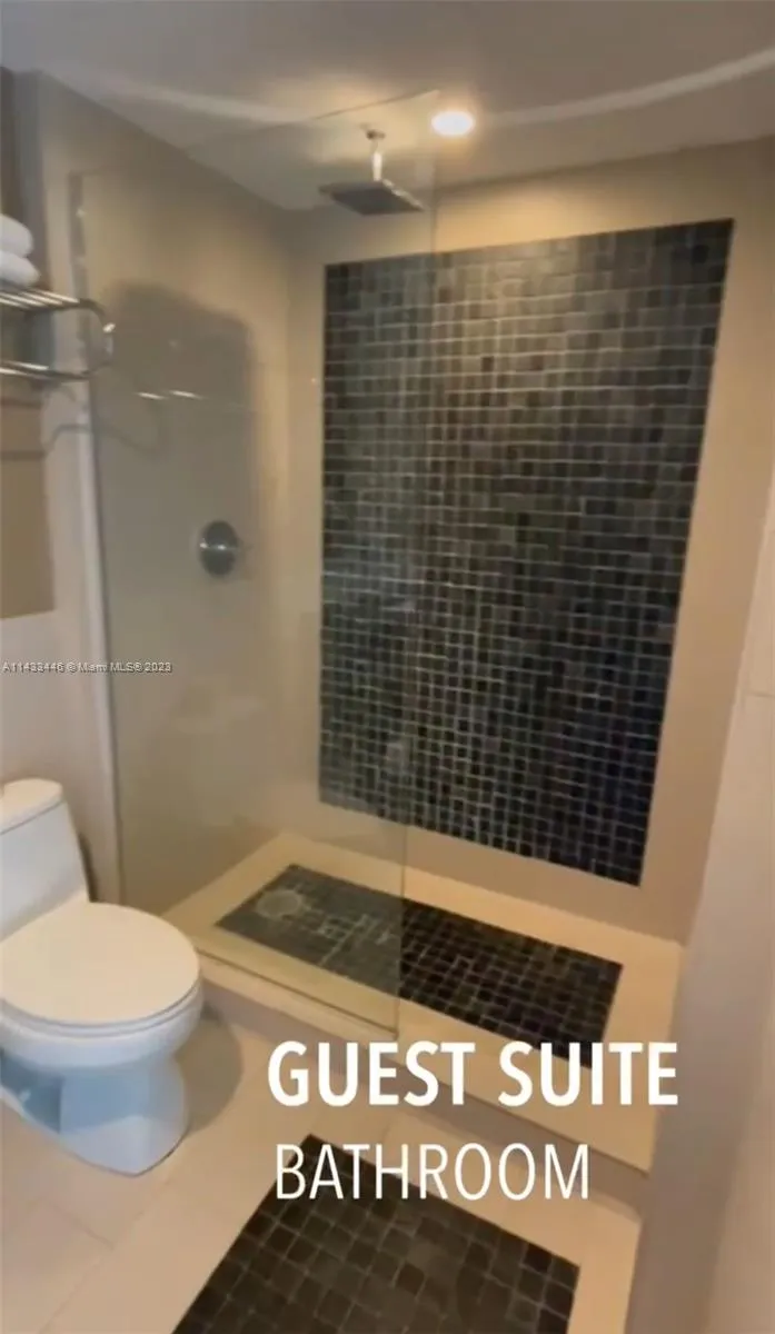 Sole #1802 image #30