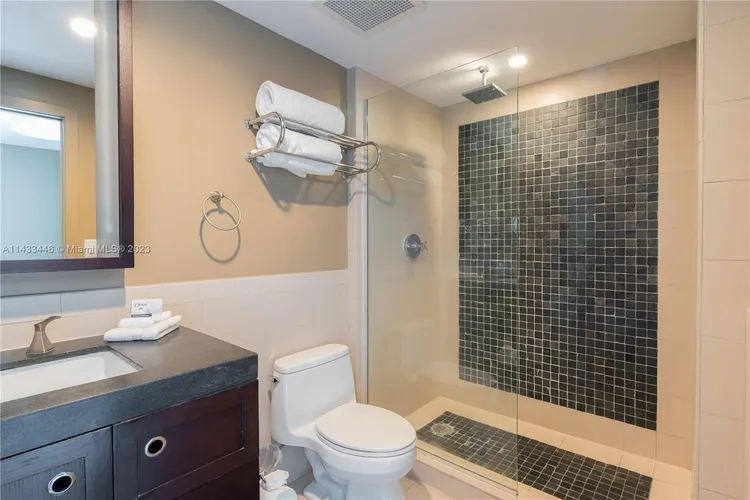 Sole #1802 image #31