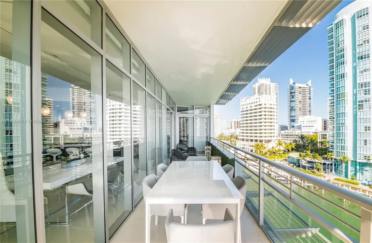 Gorlin at Aqua #701 image #25