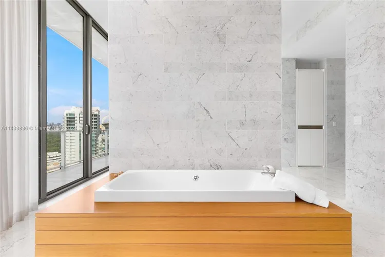 Grove at Grand Bay #LPH-N image #38