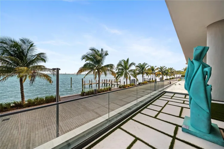 One Paraiso #4401 image #26