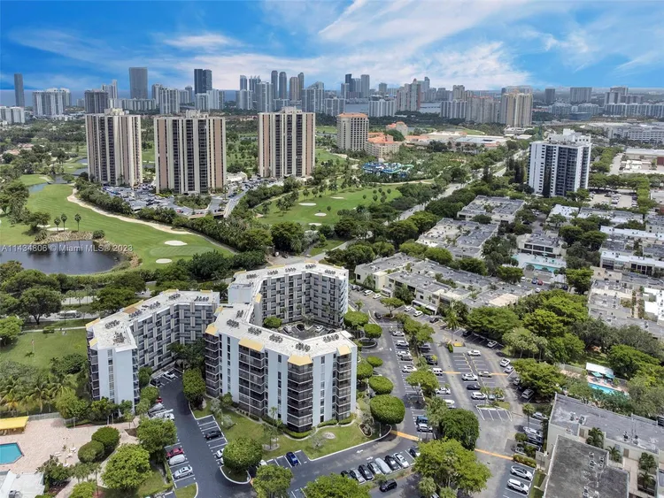 BISCAYA #116 image #17