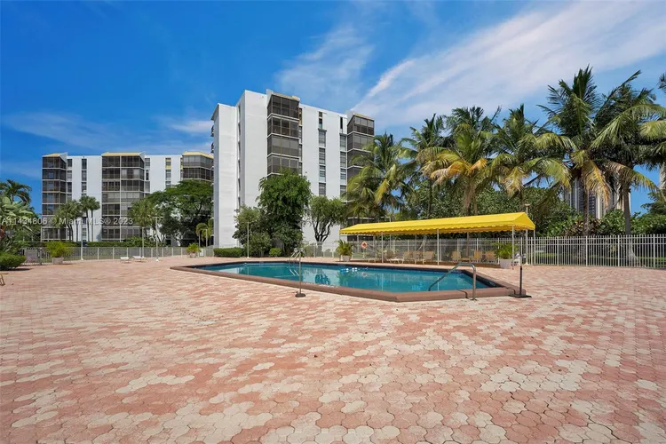 BISCAYA #116 image #19