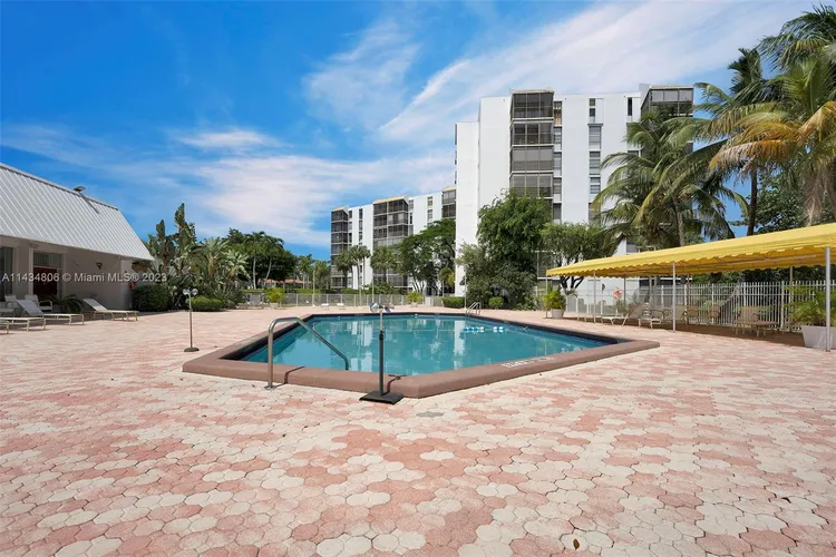 BISCAYA #116 image #24