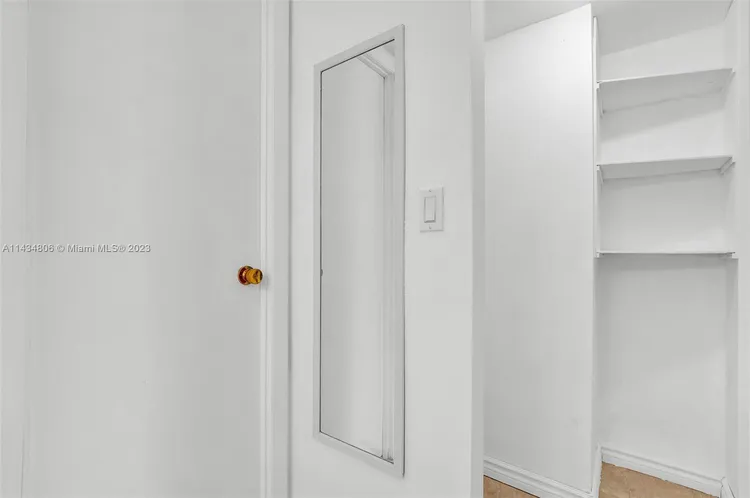 BISCAYA #116 image #9