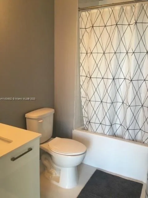 Centro #810 image #17