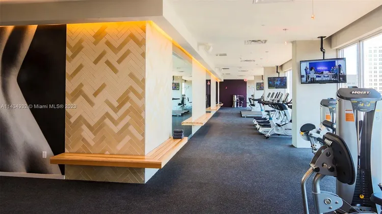 Centro #810 image #38