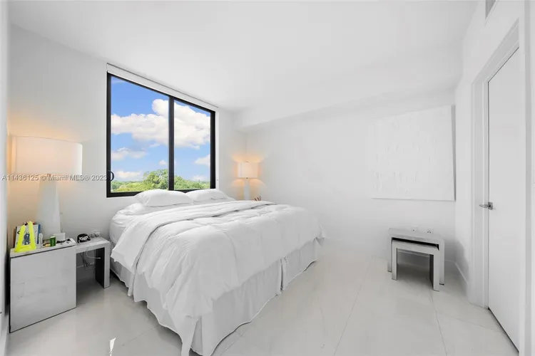 Merrick Manor #519 image #11