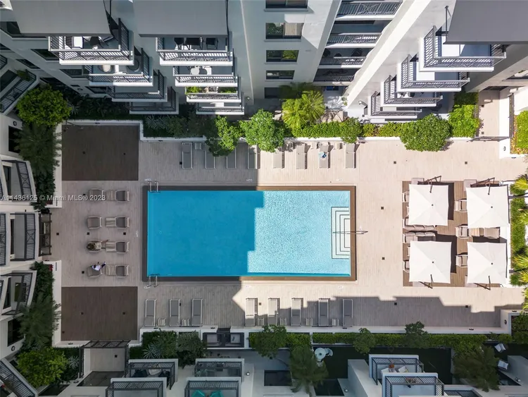 Merrick Manor #519 image #21