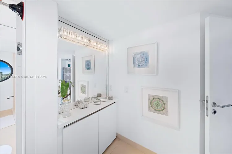 Williams Island 1000 #2504 image #14