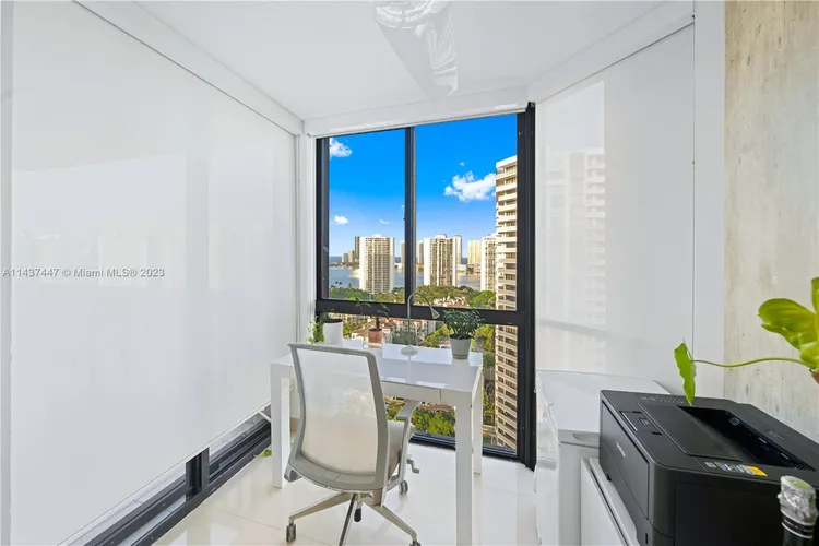 Williams Island 1000 #2504 image #17