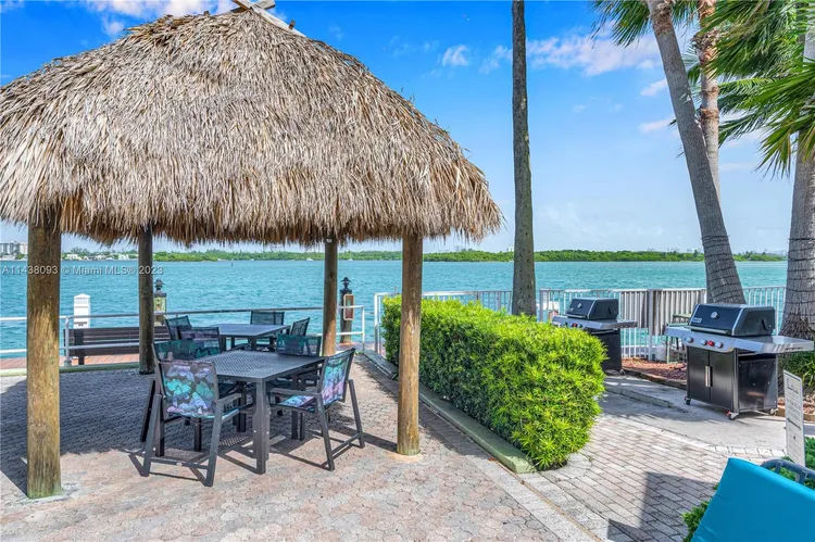 Island Pointe #5G image #34