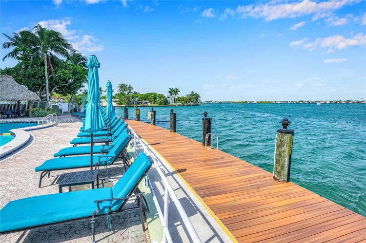 Island Pointe #5G image #36