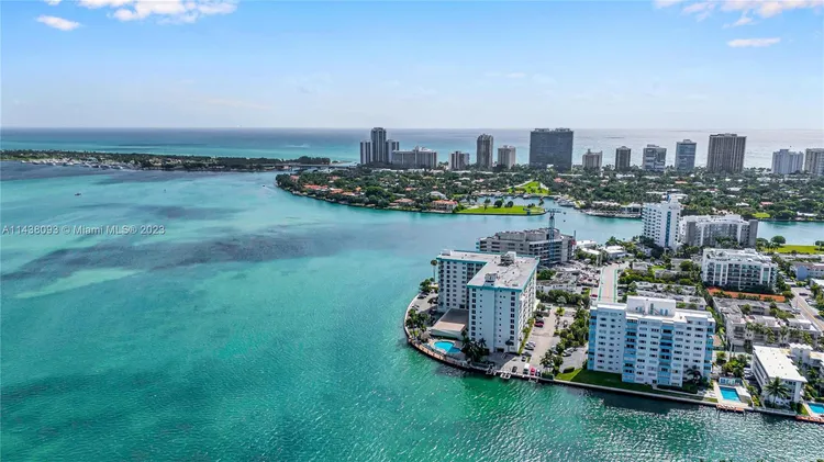 Island Pointe #5G image #41