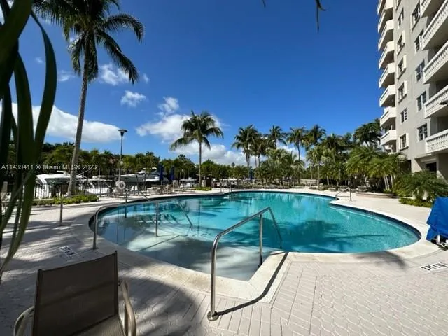 Gables Waterway Towers #710 image #6