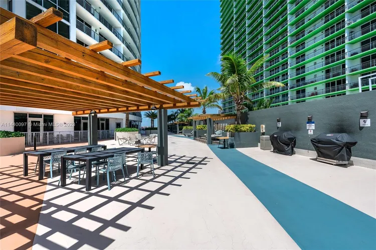 Opera Tower #1902 image #31