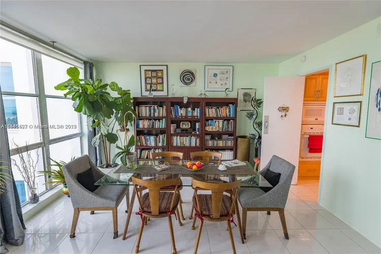 Crystal House #6N image #11