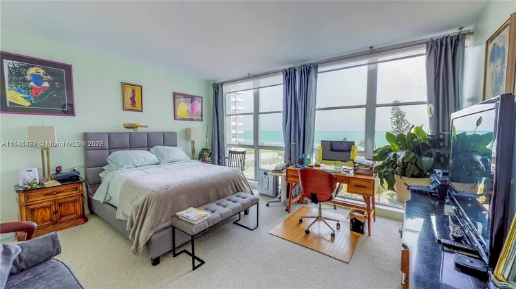 Crystal House #6N image #17