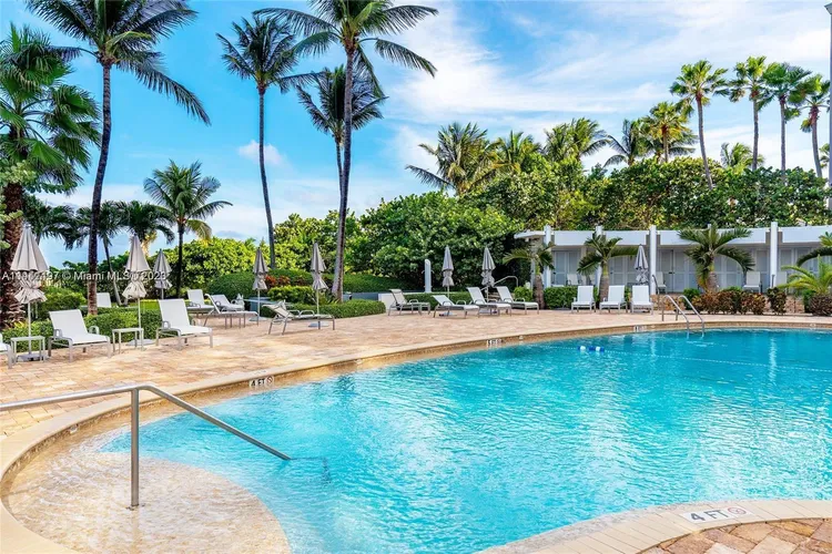 Crystal House #6N image #24