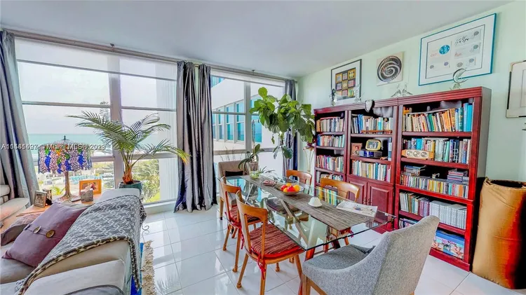 Crystal House #6N image #9