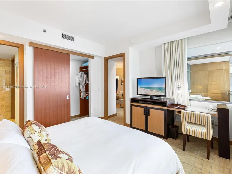 Mayfield AKA Hotel #2710 image #14