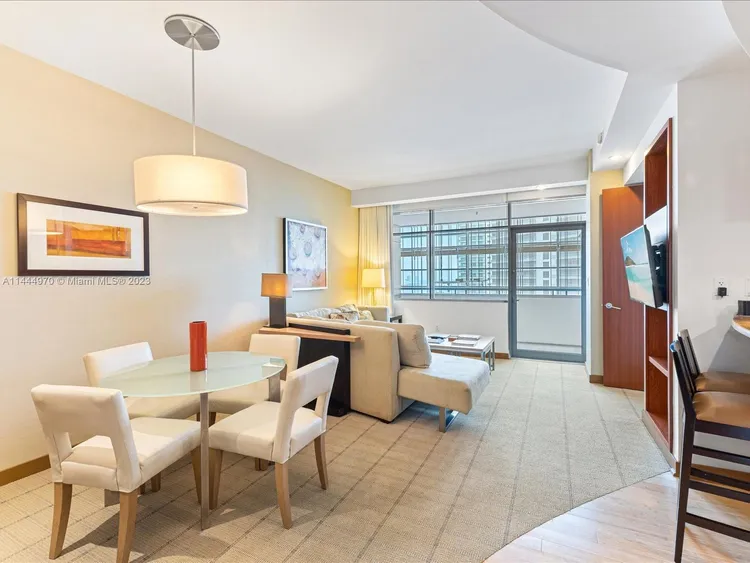 Mayfield AKA Hotel #2710 image #8
