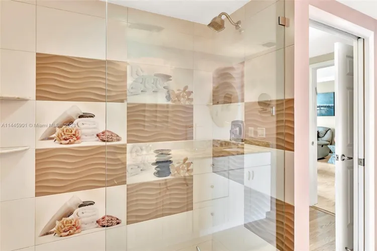 Marina Bay Club #1106 image #22