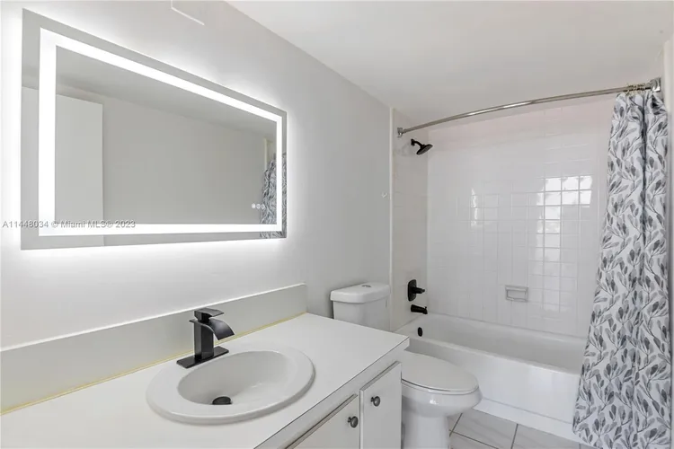 King Cole #917 image #14