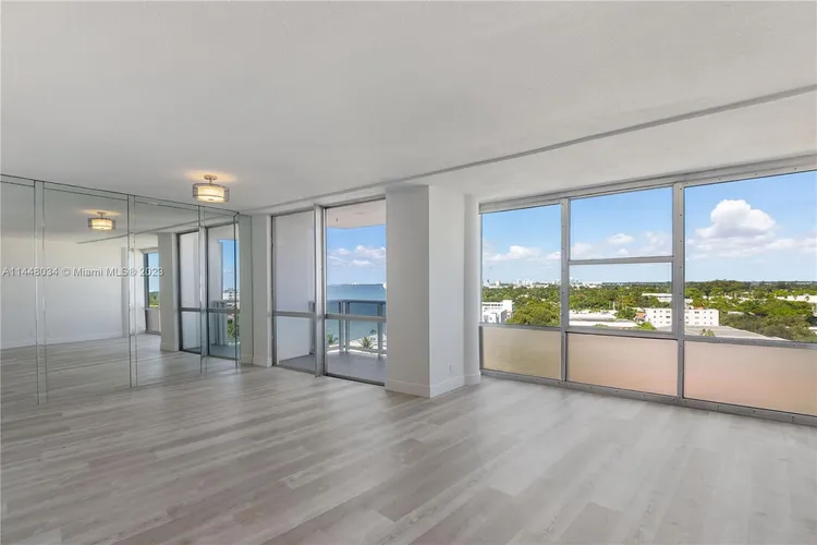 King Cole #917 image #7