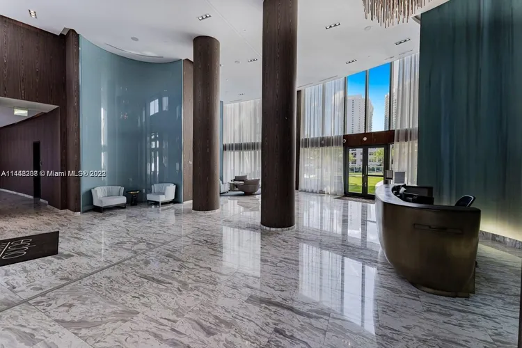 Echo Aventura #206 image #10