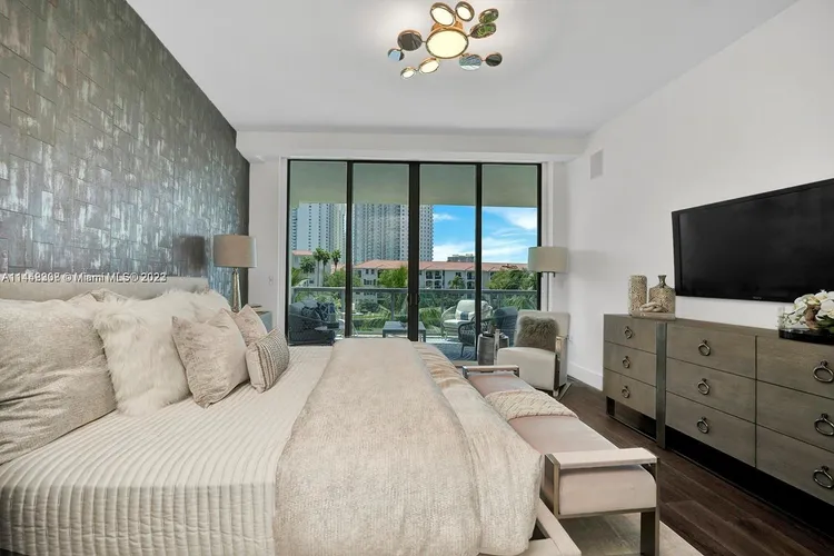 Echo Aventura #206 image #21