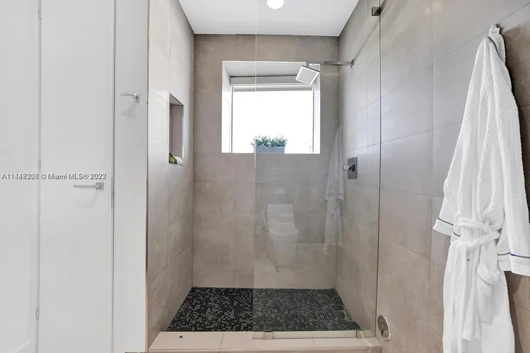 Echo Aventura #206 image #30