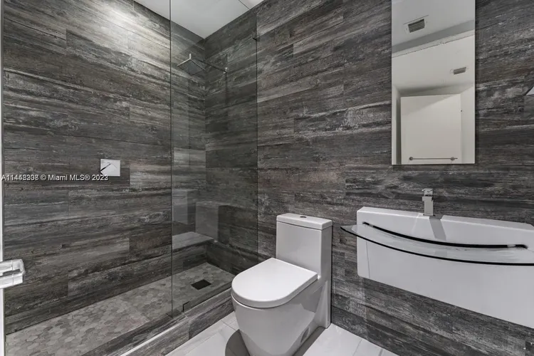 Echo Aventura #206 image #34