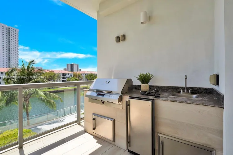 Echo Aventura #206 image #48