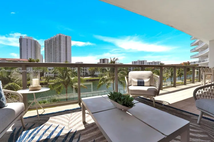 Echo Aventura #206 image #49