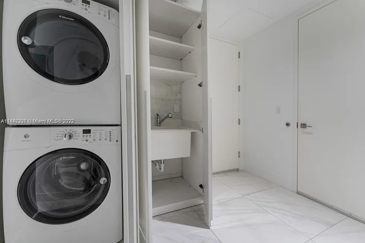 Echo Aventura #206 image #50